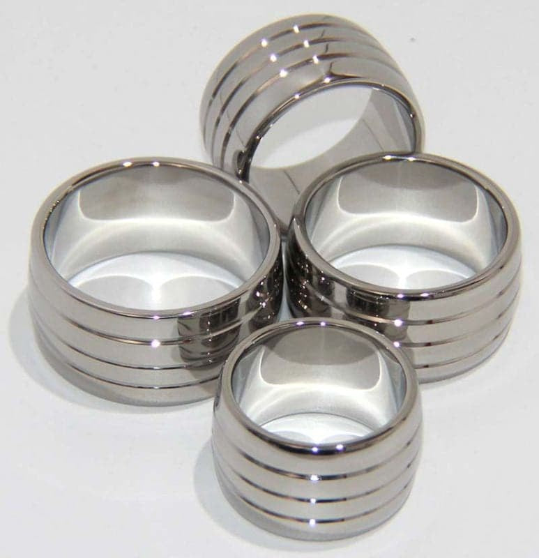Groover Oval Metal Cock Ring - - Cock Rings