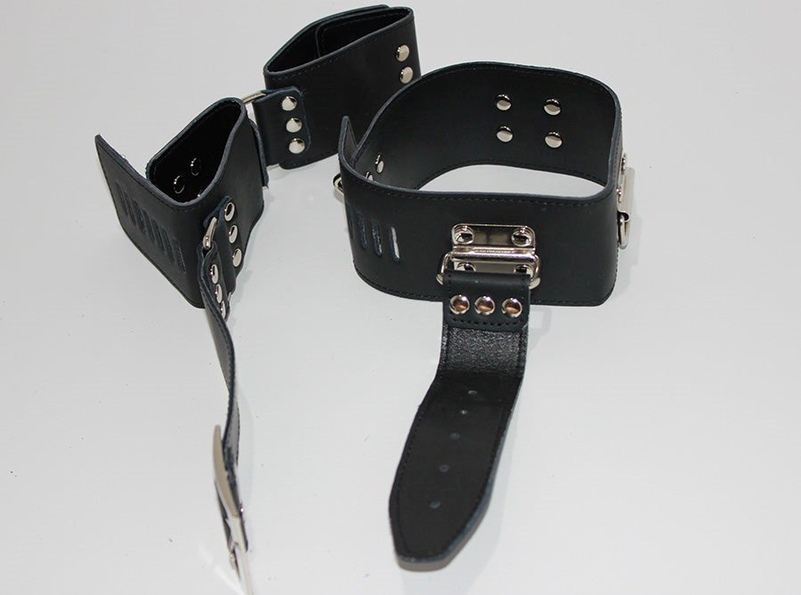 BDSM Gear Leather Cuffs & Collar - - Collars And Cuffs
