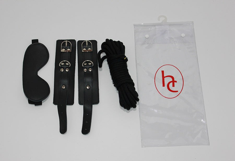 ManorGear Kit Mask, Wrist/Ankle Cuffs, Blindfold & Rope - - Cuffs And Restraints