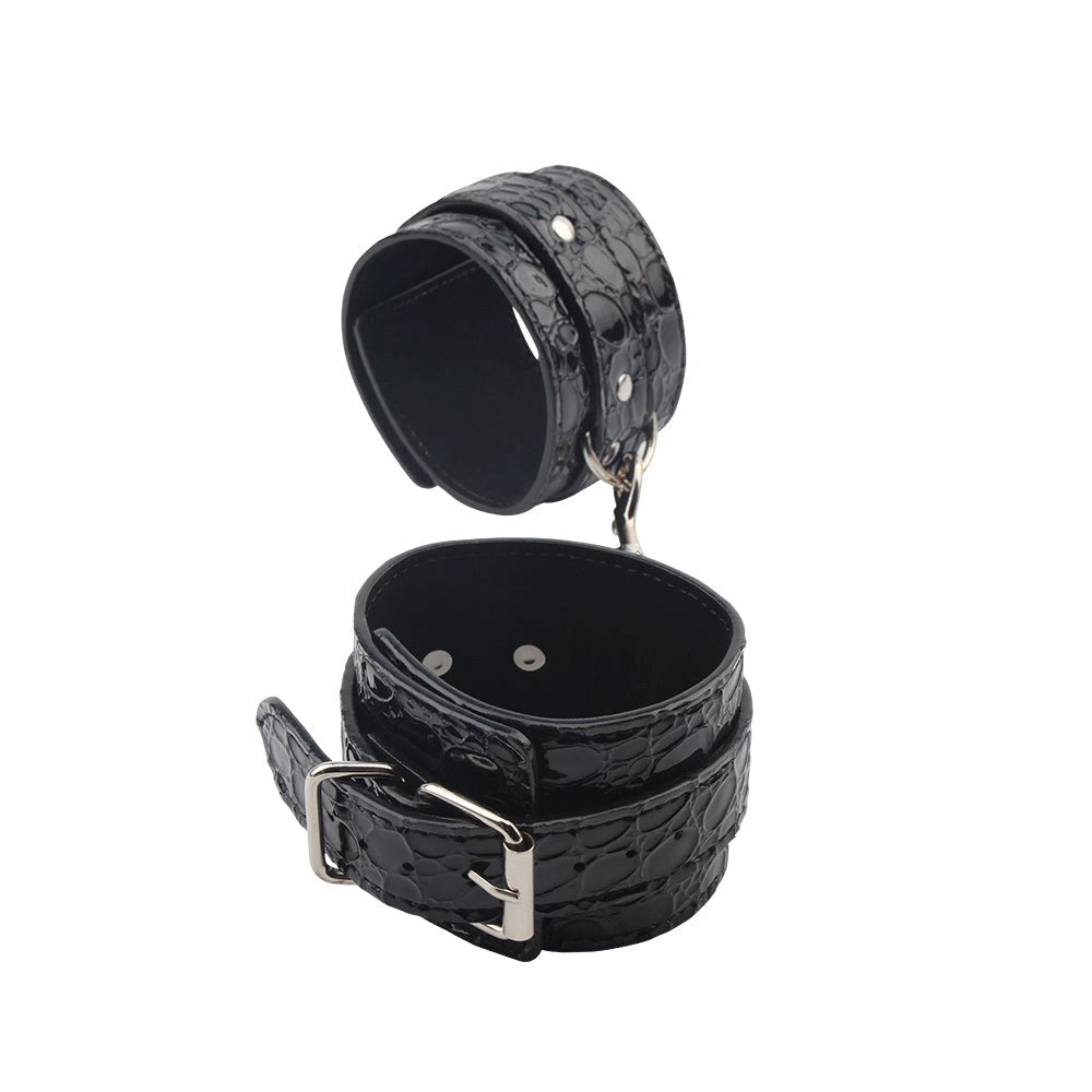 Behave Be Good BDSM Play Ankle Cuffs Black - - Cuffs And Restraints