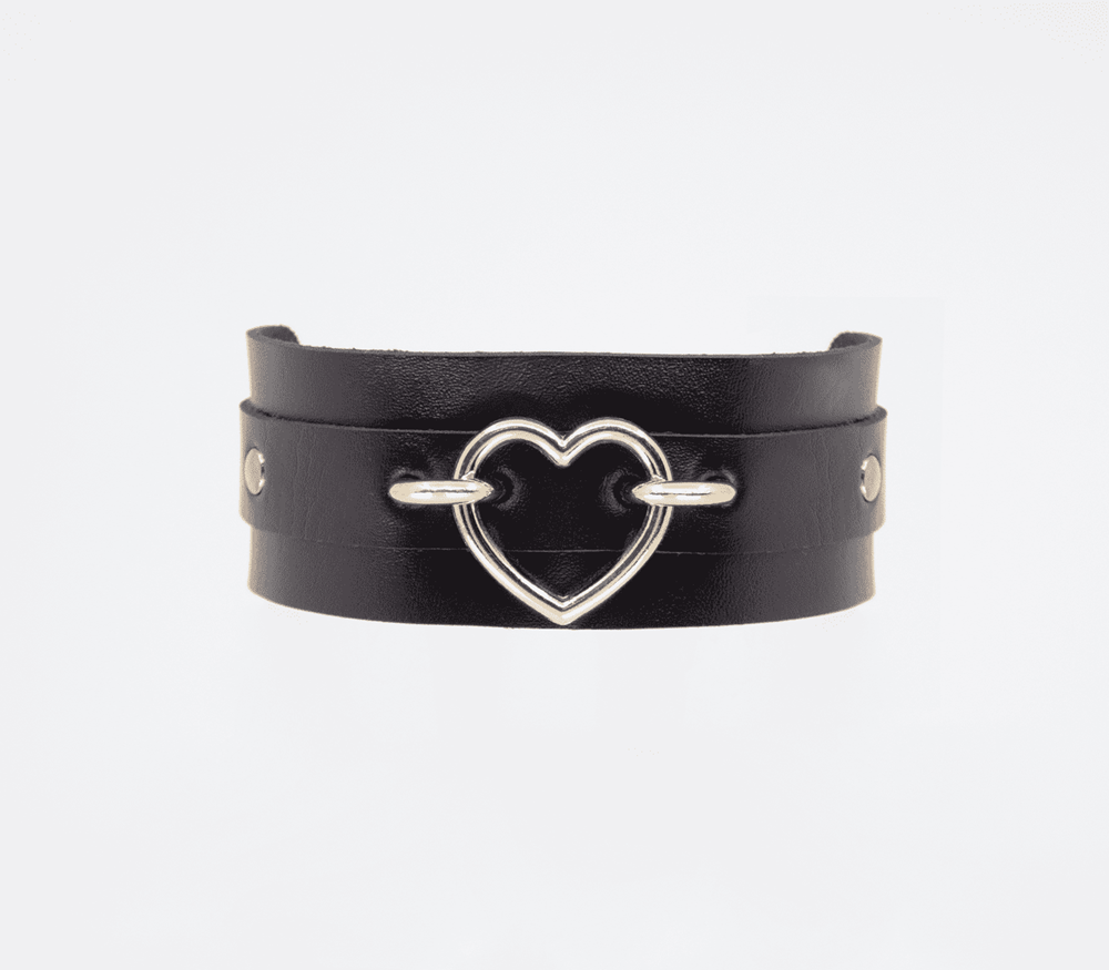 Love In Leather Heart Embellishment Faux Leather Collar - Gold - Collars and Leads