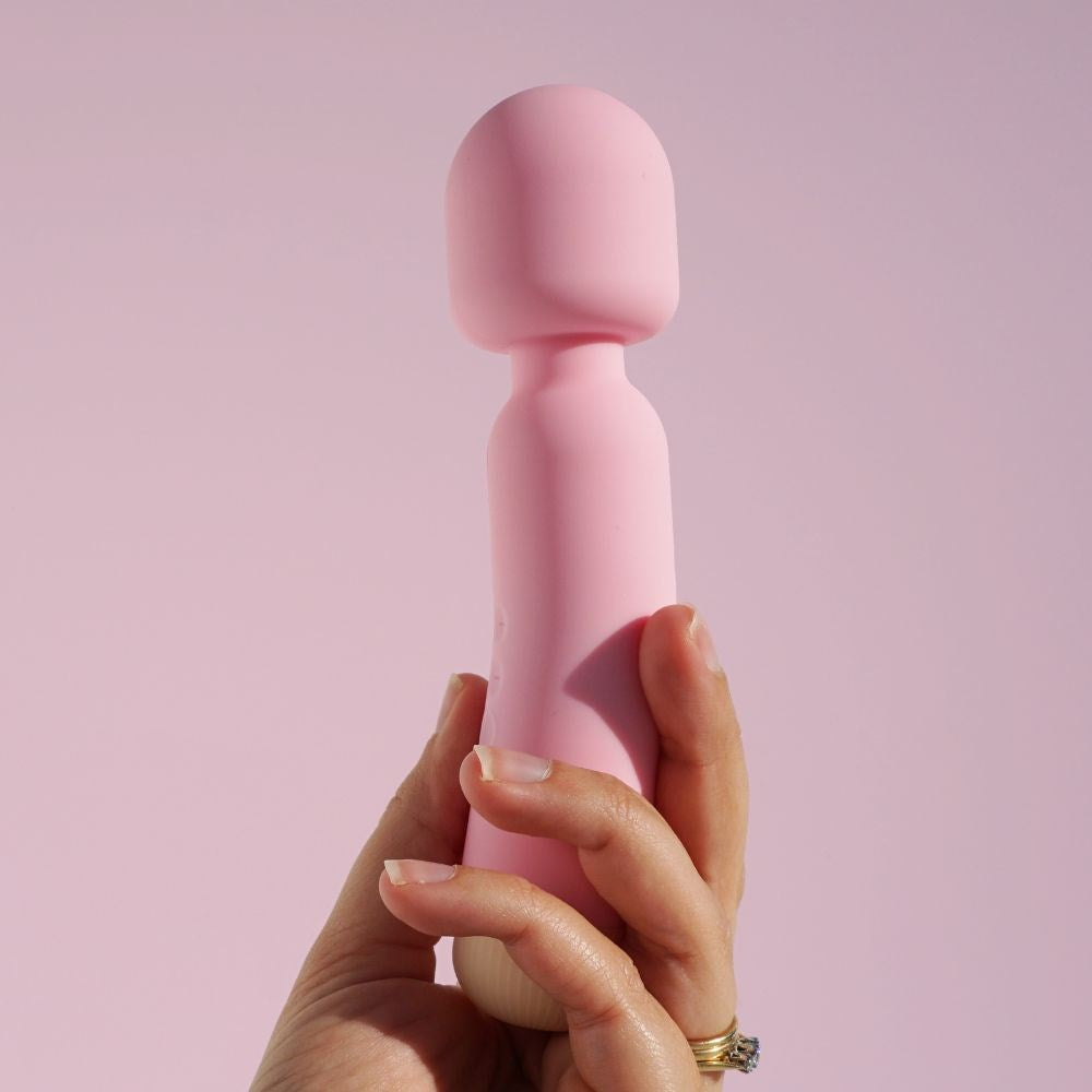 Girls Get Off Wanda Rechargeable Body Wand Massager - Pink - Body Wands
