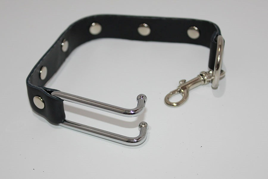 KinkyTime Metal Nose Hooks on Connectable Leather Lead - - Cuffs And Restraints