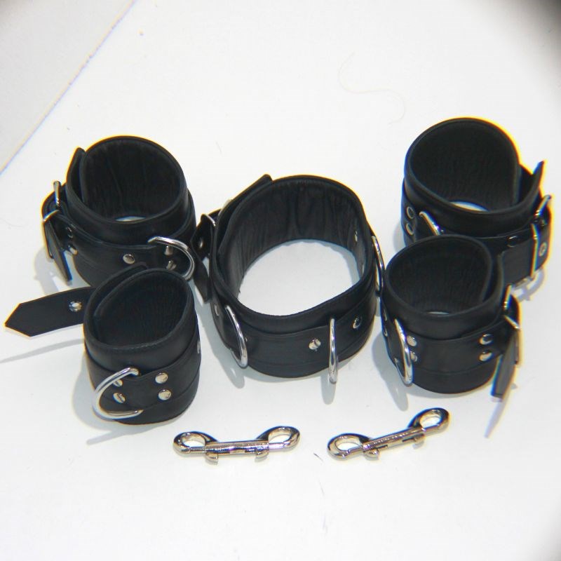 The Specialist Leather Bondage Set - - Cuffs And Restraints