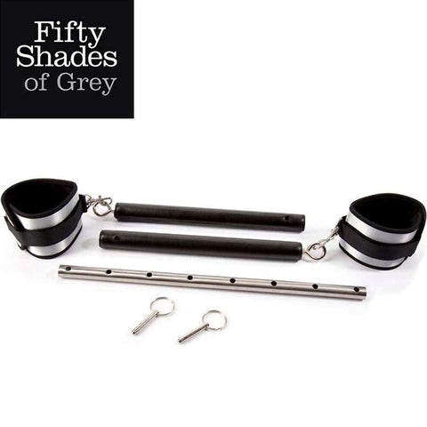 Trust Me Adjustable Spreader Bar & Cuffs - Spreaders and Hangers