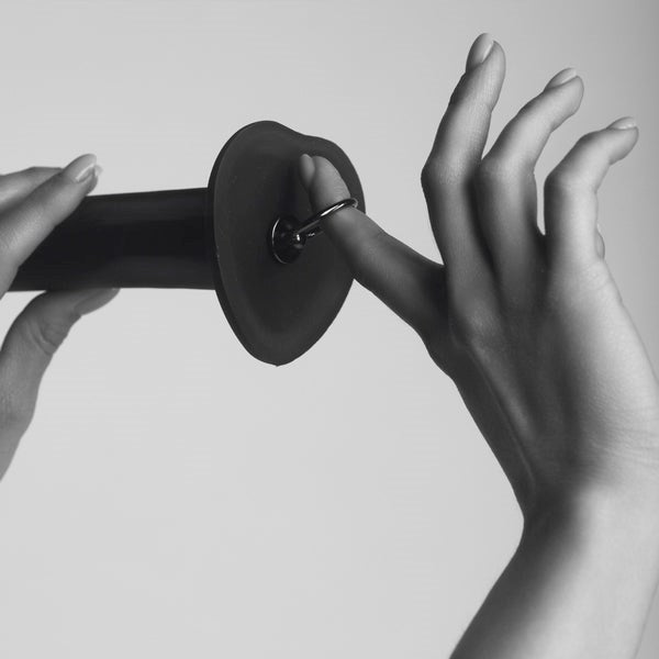 Strap-On-Me Dildo Base Finger O-Ring - Unlock New Possibilities - Collars and Leads