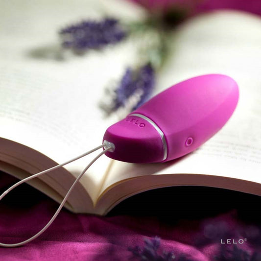 Lelo Luna Smart Bead Vibrating Kegel Exerciser - Love Eggs and Kegel Exercisers