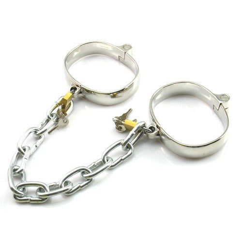 Unisex Luxury Dungeon Irons Cuffs With Chain - - Collars And Cuffs