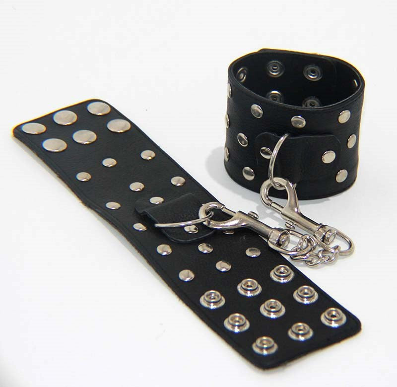 Abbey England Restraints for the Wrist & Ankles Medium - - Collars And Cuffs