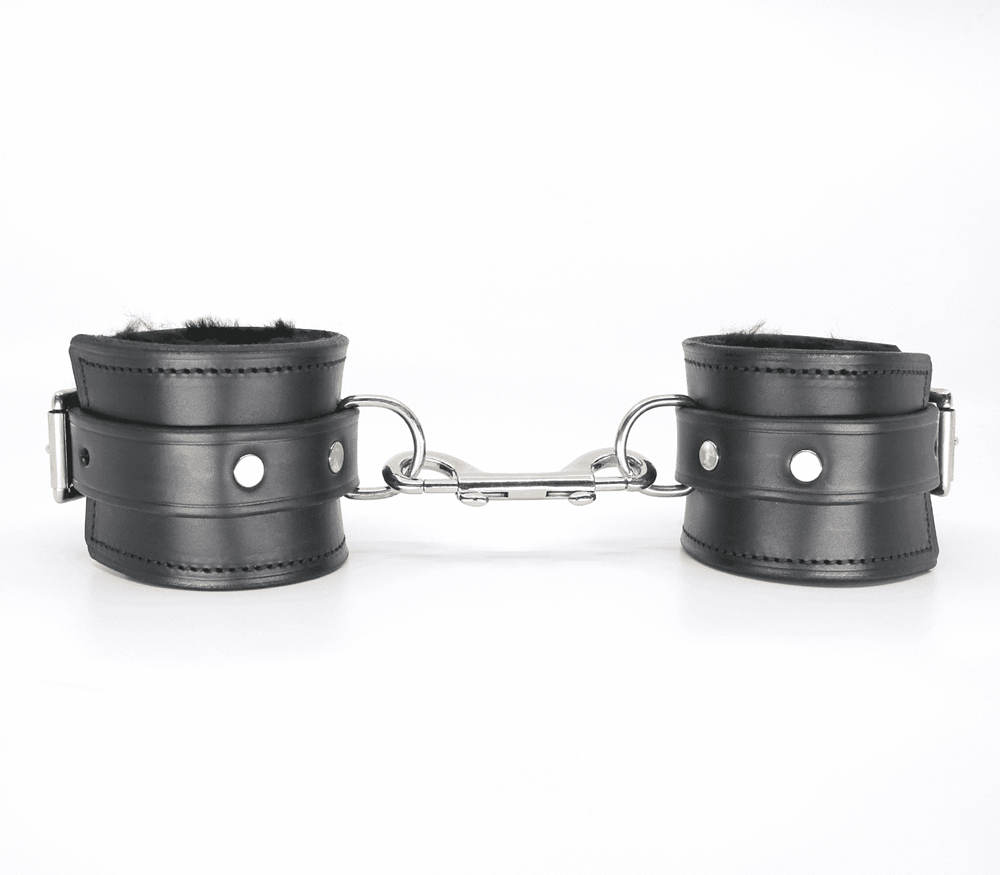Love In Leather Sheepskin lined Ankle Restraints - - Cuffs And Restraints