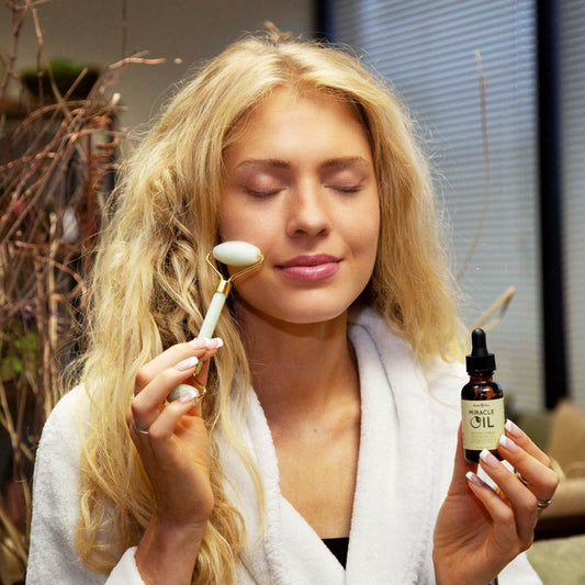 Earthly Body Miracle Oil Skin Soothing Oil with Hemp Seed - Lubricants and Lotions