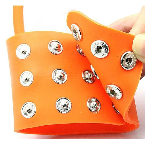 Fun Room - Adjustable Silicone Handcuffs for Light Bondage - Cuffs and Restraints