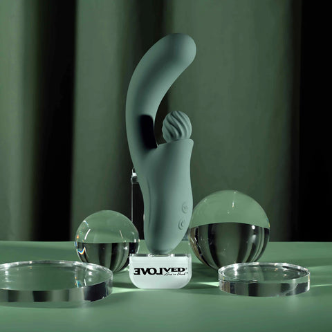 SPIRAL CHARM Rechargeable Rabbit Vibrator by Evolved