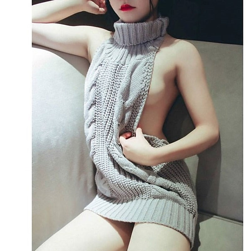 Daring Open Back Turtle Neck Sweater By Starfire Daydream - Her Fetish