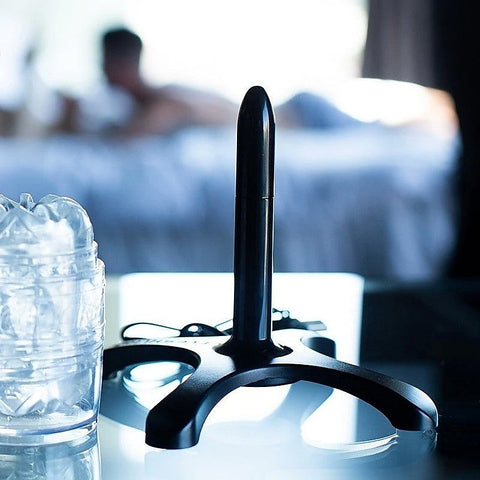Quickshot Male Masturbator Sleeve Warmer By Fleshlight - Fleshlight Male Masturbators