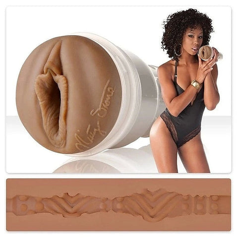Fleshlight Girls Misty Stone - Realistic Butts And Vaginas