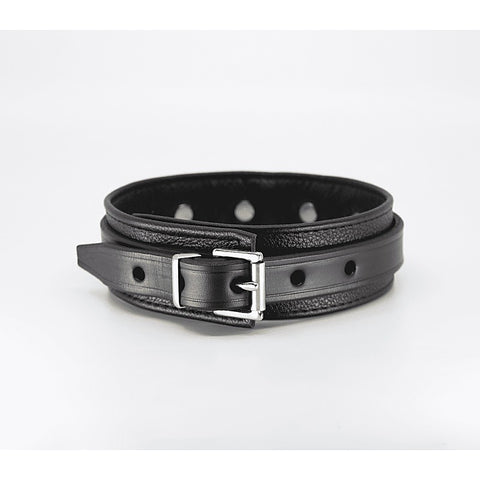 Love In Leather Flat & Grained Italian Leather Collar - Collars and Leads