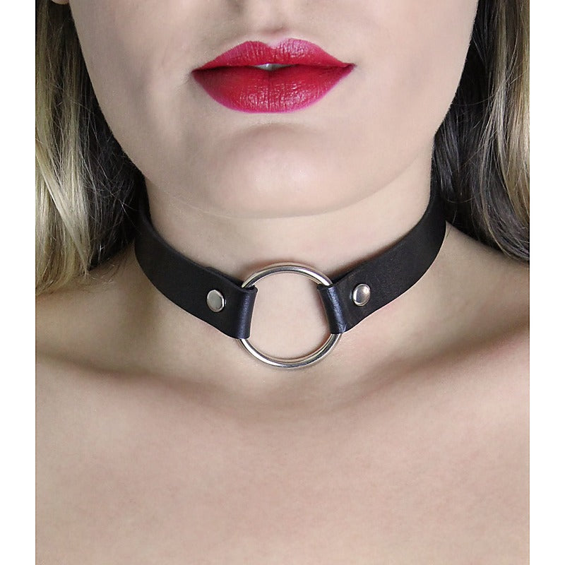 Love In Leather O-Ring Faux Leather BDSM Choker - Collars and Leads