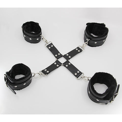 Berlin Baby Faux Fur Lined Hog Tie Shackle - Cuffs And Restraints
