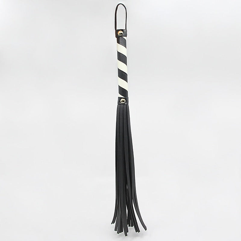 Medium Length Suede Flogger By Love In Leather - Whips And Crops