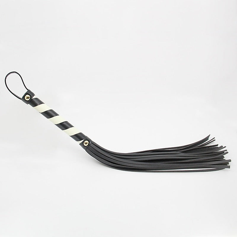 Medium Length Suede Flogger By Love In Leather - Whips And Crops