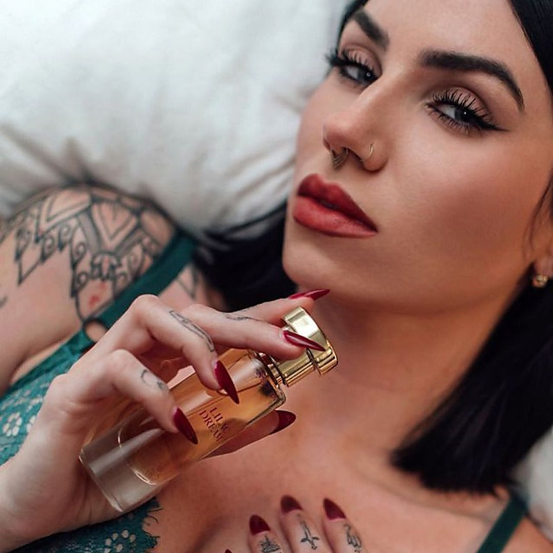 EOL Love In Bloom Sex Perfume for Women to attract Men 30ml - Sex Pheromones and Perfumes