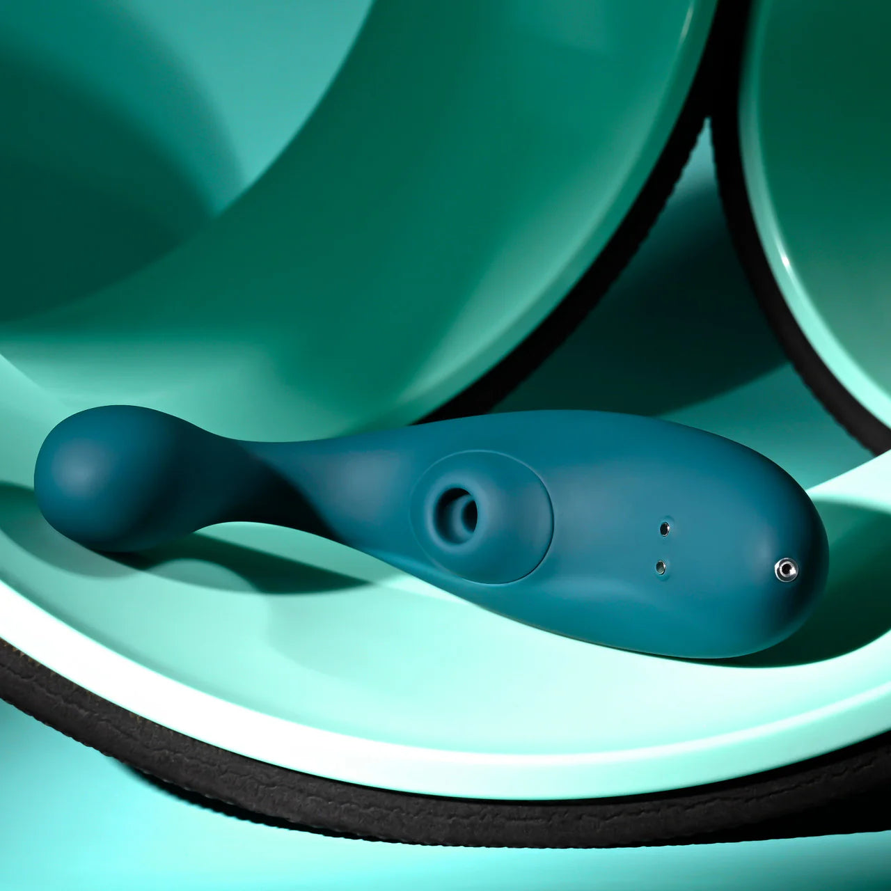Playboy Pleasure CHARMER Clit Suction Vibrator - - Clit Ticklers and Pulsators