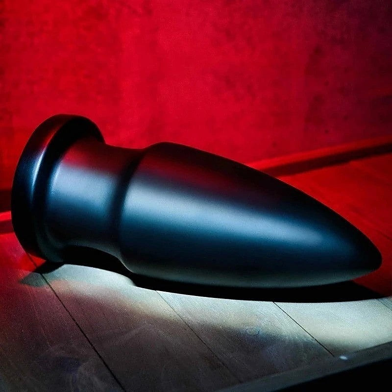 Zero Tolerance The Titan Giant Anal Plug Black - Butt Plugs
