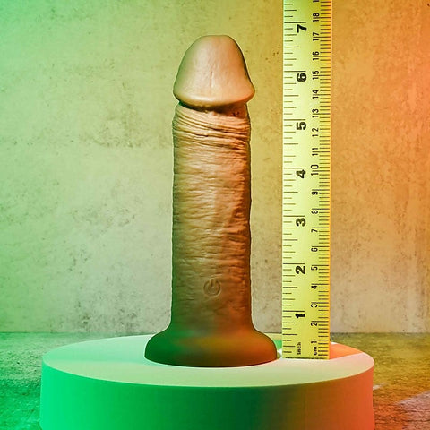 Evolved Pleasure Enhancer - Lifelike Vibrations - Vibrating Dildos