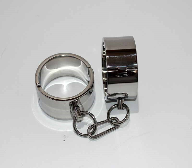 Steel Lust Cuffs with Chain - Cuffs And Restraints